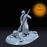 Moros Blightbringer| Dr. Beak | Master Torturer | Punisher miniature for Tabletop games like D&D and War Gaming| Dungeons and Dragons Mini | RN estudio