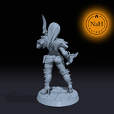 Vivica Shadowstrike | Dagger | Female Rogue miniature for Tabletop games like D&D and War Gaming| Dungeons and Dragons Mini | RN estudio